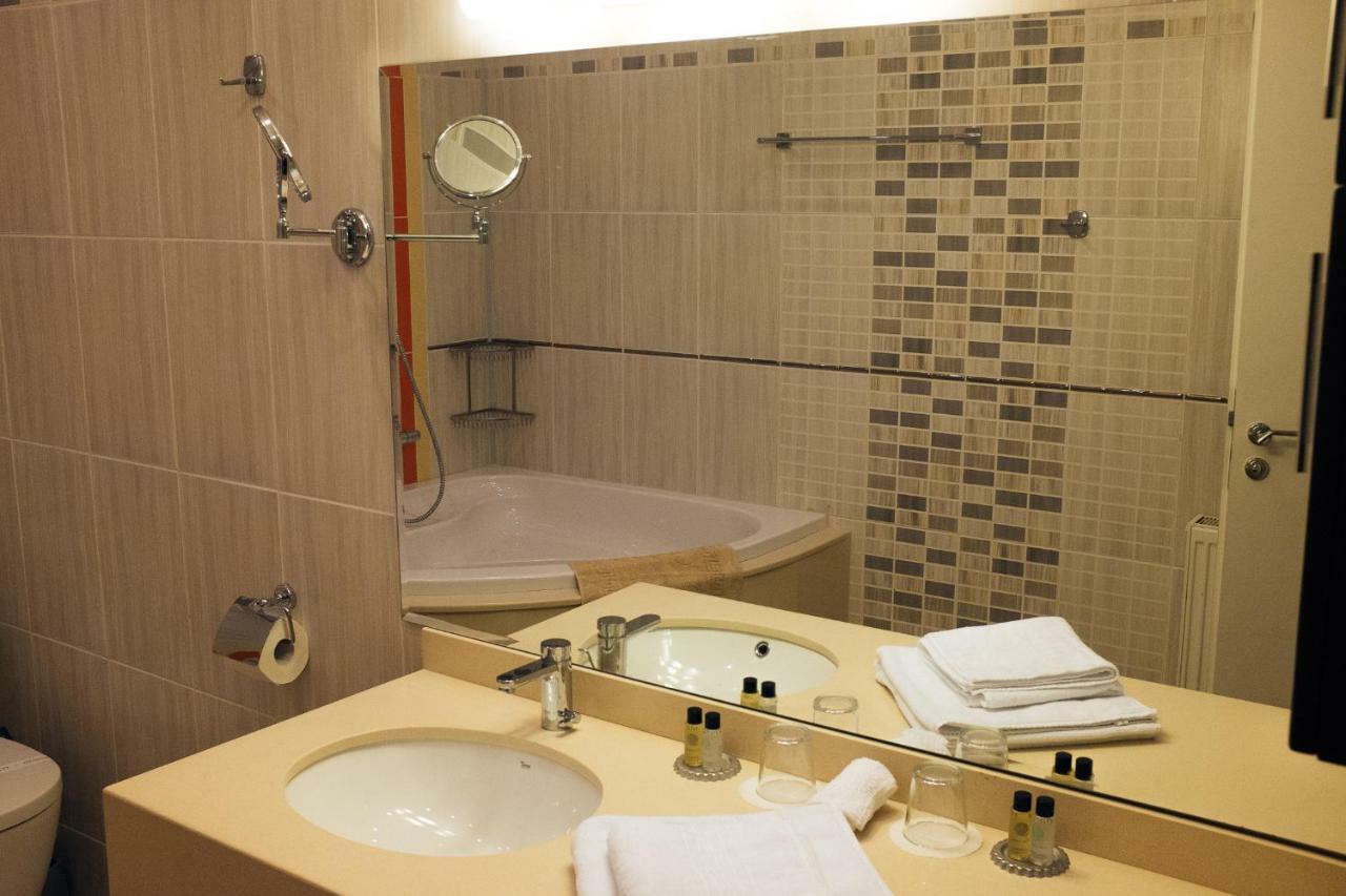 Francesca Aparthotel 2*